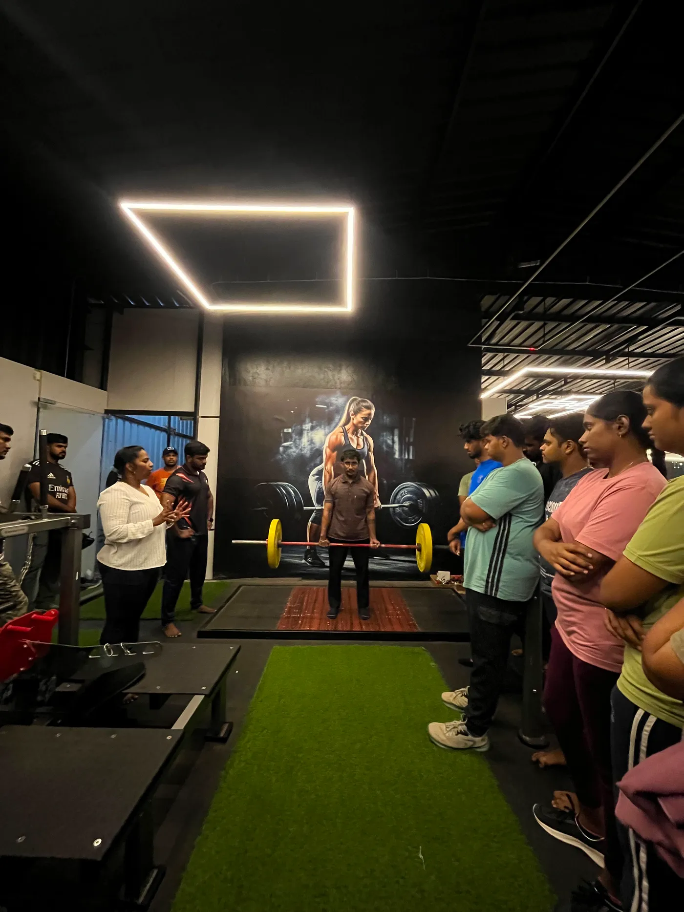 Deadlift session at a JP Fitness members workshop